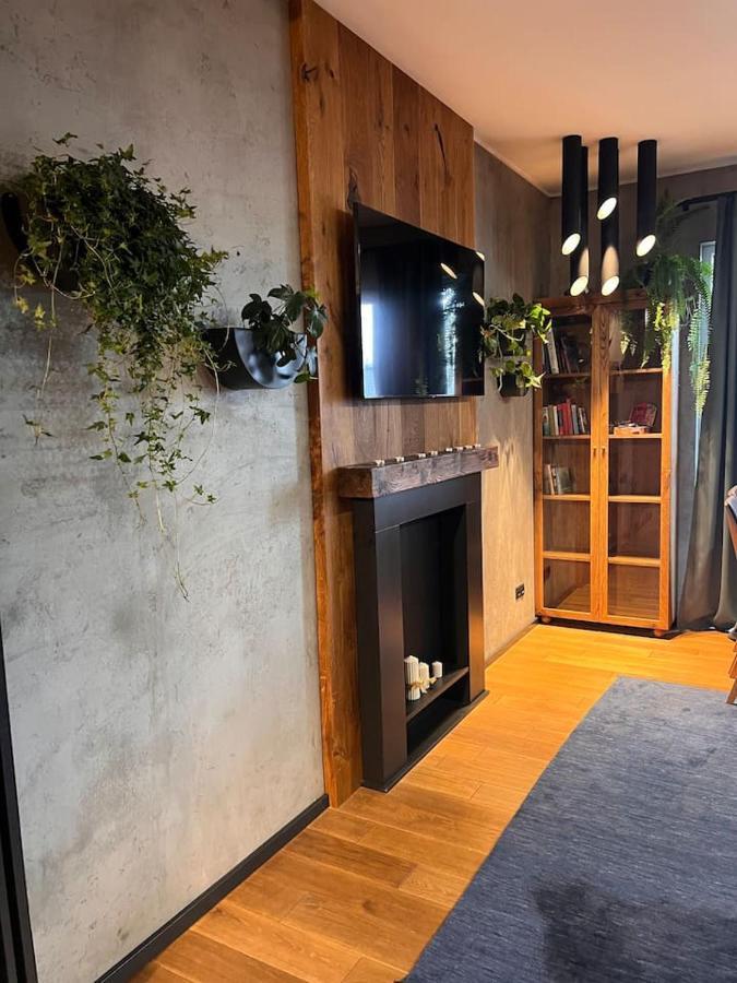 바르샤바 Lake Park Apartament With Free Parking Airport Netflix 아파트 외부 사진