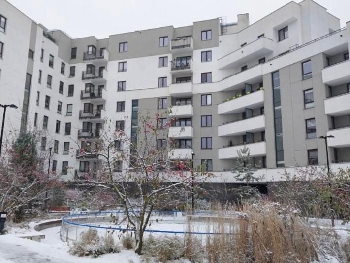 바르샤바 Lake Park Apartament With Free Parking Airport Netflix 아파트 외부 사진