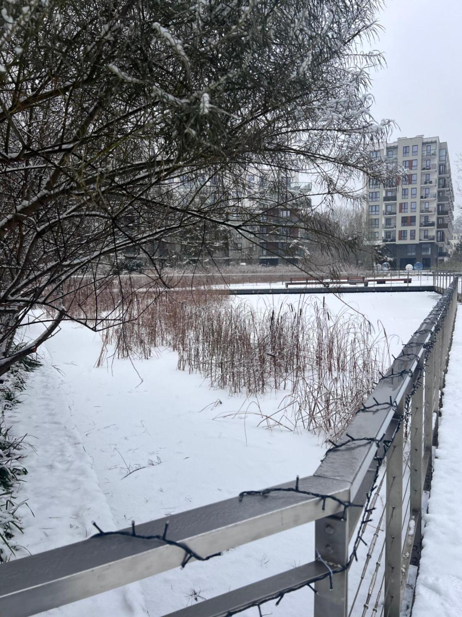 바르샤바 Lake Park Apartament With Free Parking Airport Netflix 아파트 외부 사진